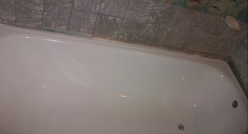 Восстановление акрилового покрытия ванны | Бикин